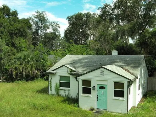 1131 NE 10th Ave, Gainesville, FL 32601