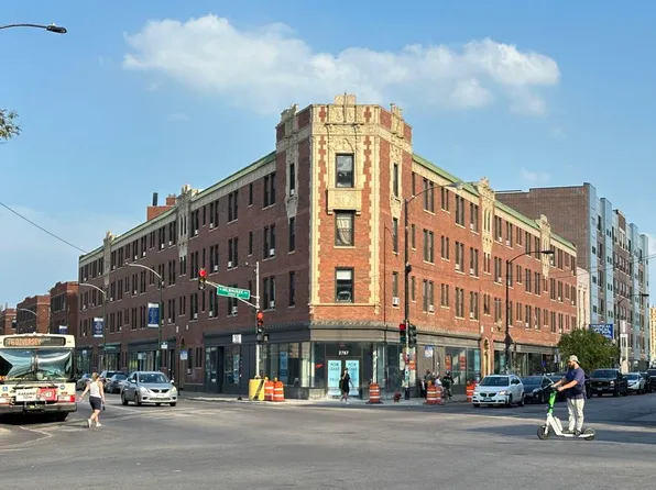 3335 W Diversey Ave, Chicago, IL