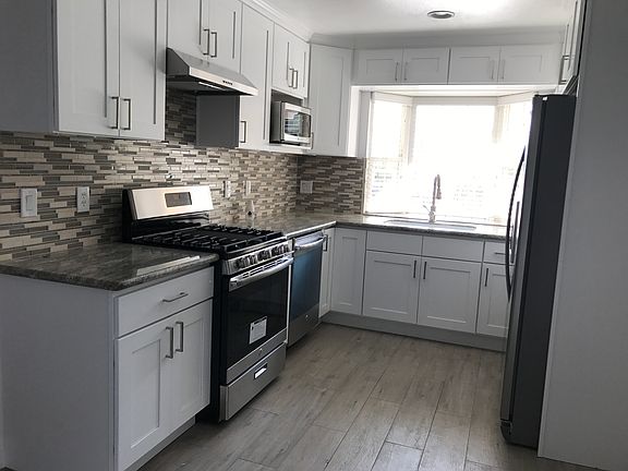 3rd image of 11667 Cielo Ln