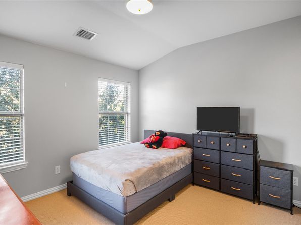 irving-texas-83998238 picture