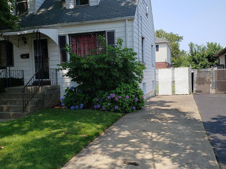 2nd image of 189 Adams Ave