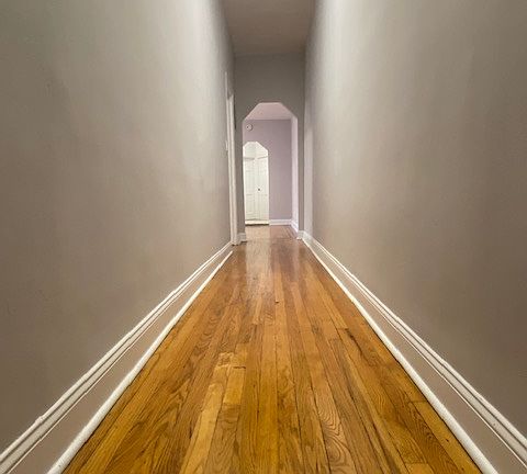 4th image of 169 W 81st St #5