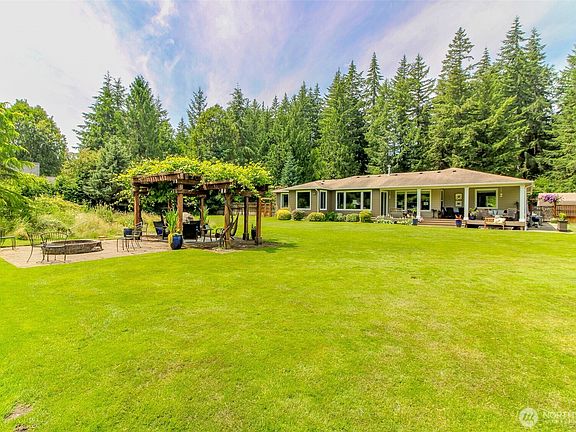 2nd image of 3009 107th Avenue SW