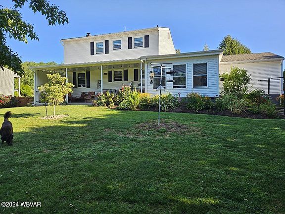 4th image of this home