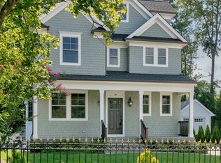 2B 3rd St, Rumson, NJ 07760
