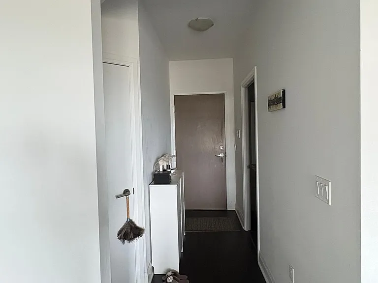 160 Vanderhoof Ave #1413 — Photo 13