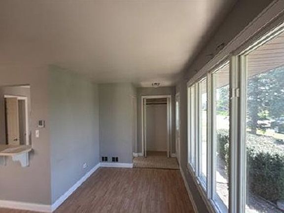 4th image of 7314 W 115th St