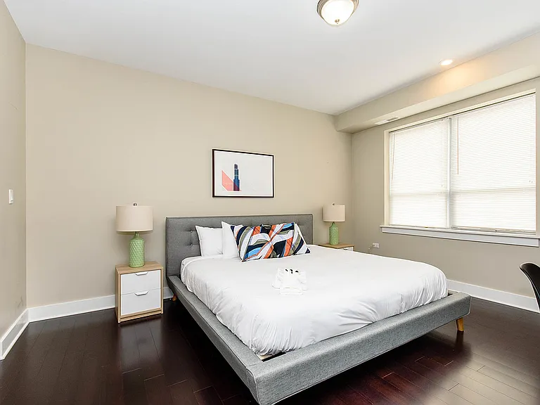 1342 W Randolph St #4C — Photo 3