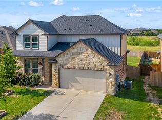 8706 Hidden Oaks Dr, Temple, TX 76502