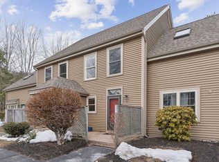 7 Old Salt Rd APT 3, Old Orchard Beach, ME 04064