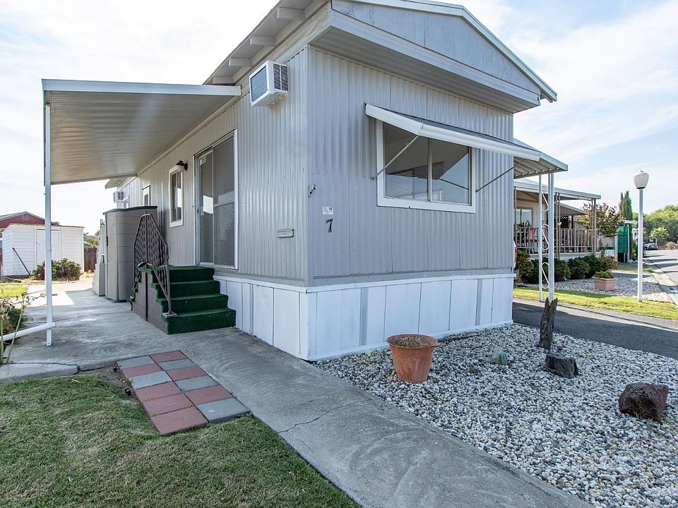 1400 Meredith Ave Gustine CA Zillow