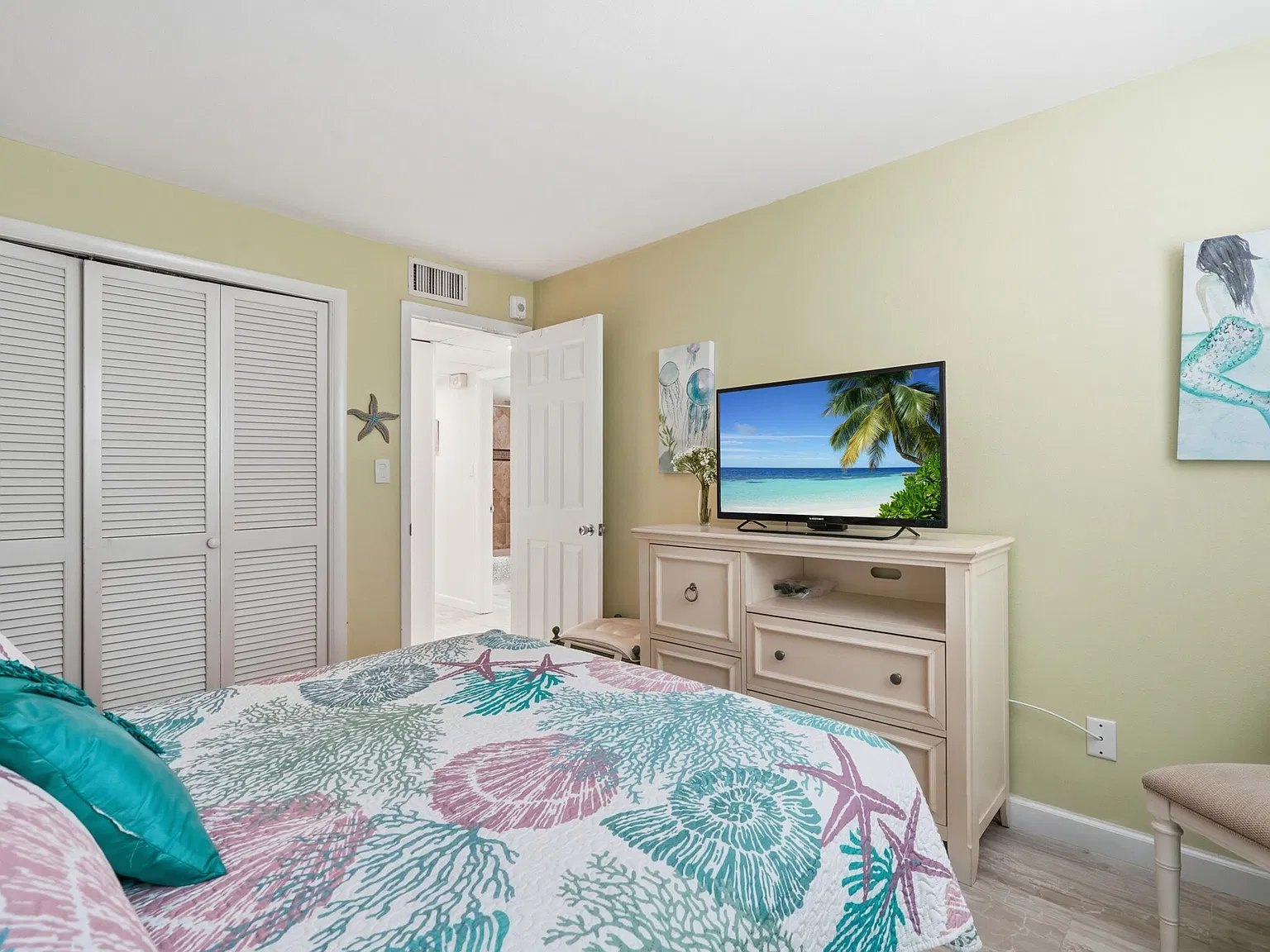 A/S-1065 Gulf Shore Boulevard North #108 - 1 — Photo 4