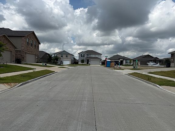 4th image of 10937 Golden Barrel Ct