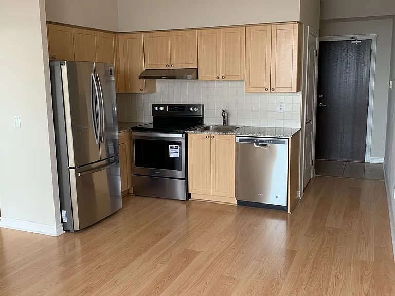 15 N Park Rd #1601 — Photo 4