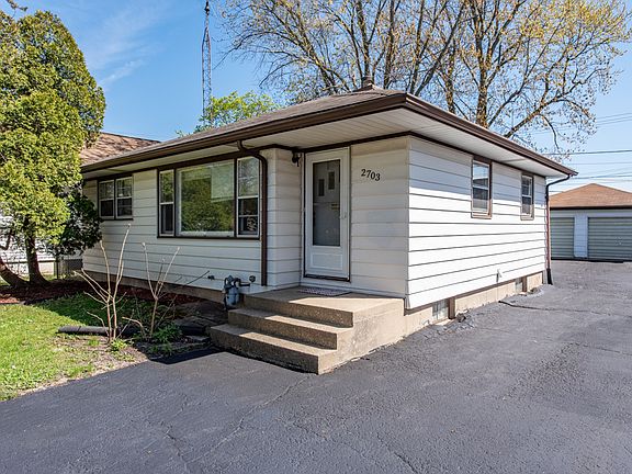 2nd image of 2703 Harrison Pl