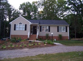 5204 Pole Green Rd, Mechanicsville, VA 23116