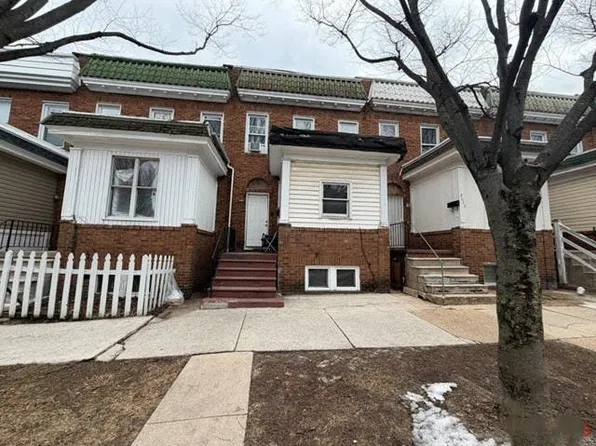 2625 Garrett Ave, Baltimore, MD 21218