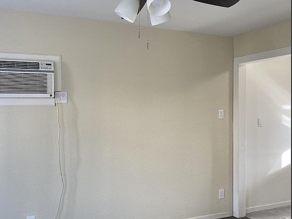 5th image of 3011 Gracia St #1/2