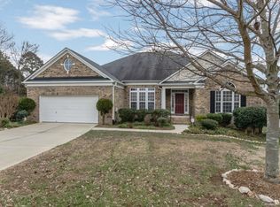 541 Montgrove Pl, Concord, NC