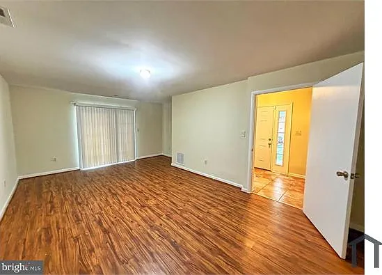 4100 Hunters Hill Cir #4100 — Photo 6