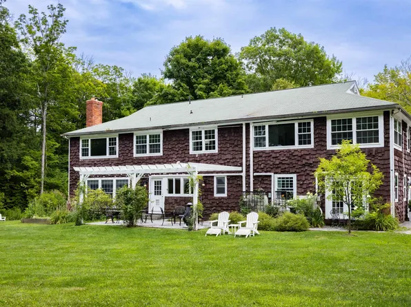 1295 Lime Kiln Road, Charlotte, VT 05445