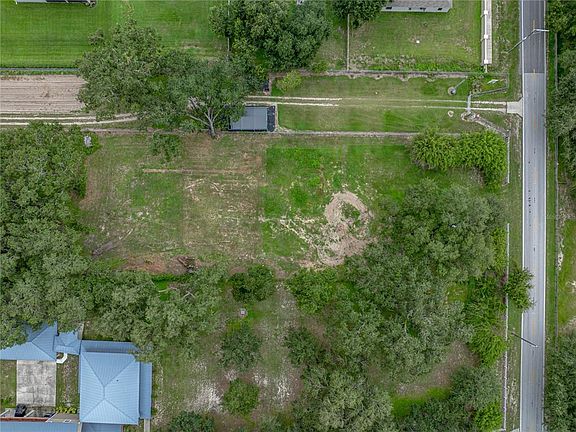 2nd image of Old Berkley Rd