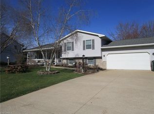 89 Eyman Dr, Apple Creek, OH 44606