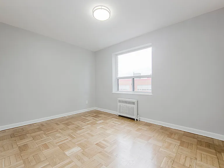 130 Jameson Ave — Photo 61