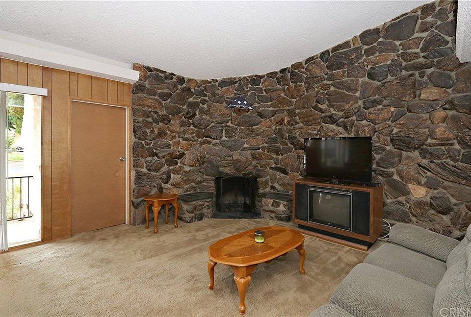 2nd image of 14428 Sayre St