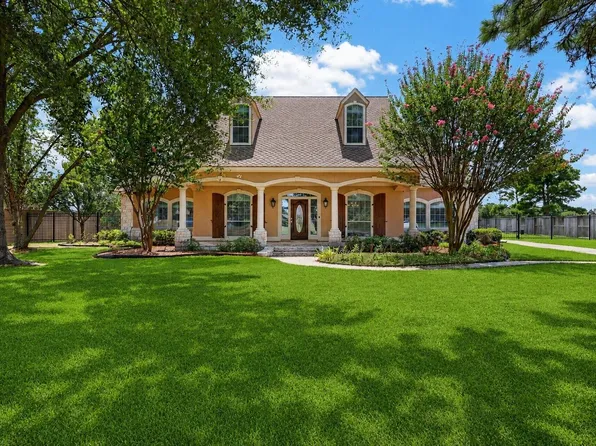 17027 Champions Lakeway, Tomball, TX 77375