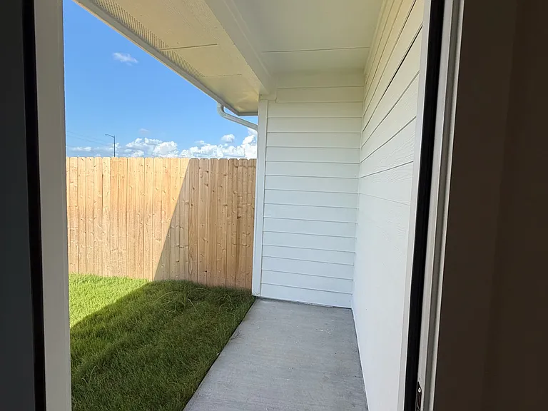10661 Berry Branch Ln — Photo 25
