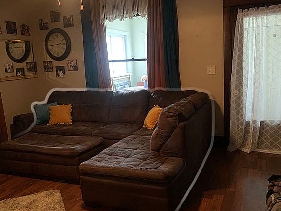 4th image of 1346 Garnet St