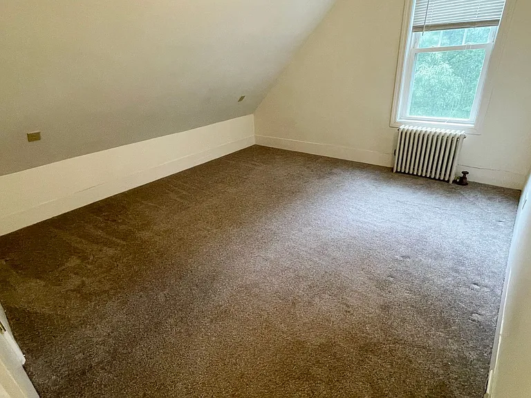 155 Center St — Photo 29