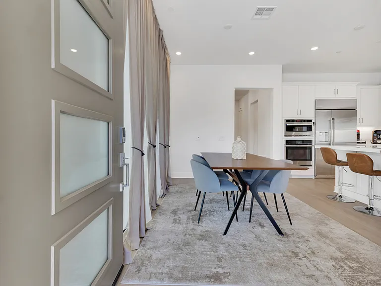 26712 Afton Ln — Photo 3