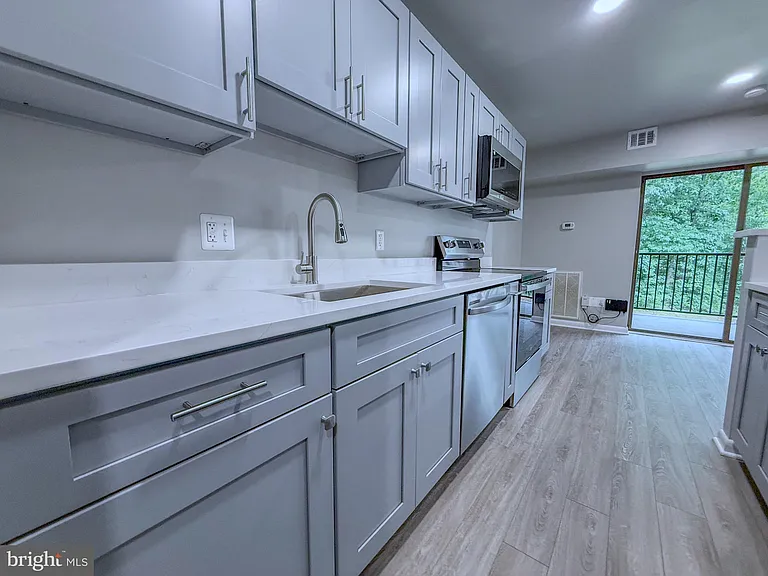 11603 Stoneview Sq #63/12C — Photo 8