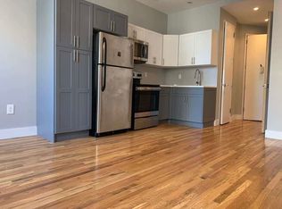 355 4th St #4B, Brooklyn, NY 11215