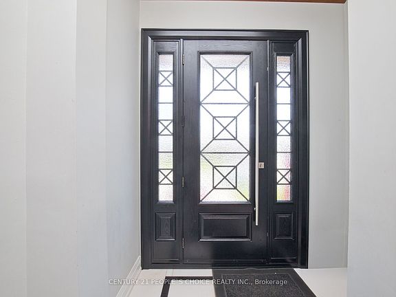 4th image of 50 Jeffcoat Dr