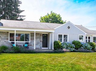 20 Berkeley Ter, Milford, CT 06460