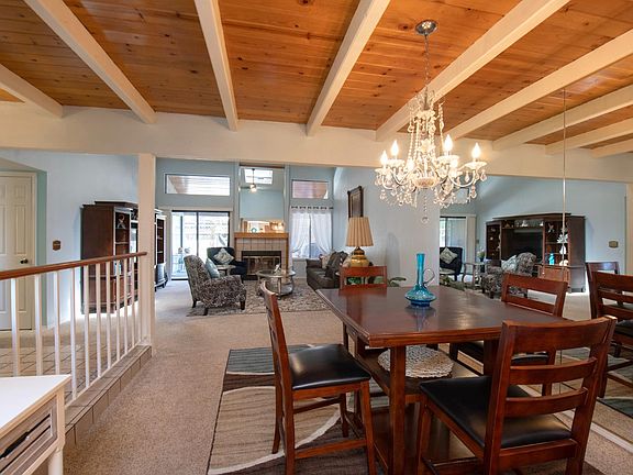 4th image of 7059 N Teilman Ave #102