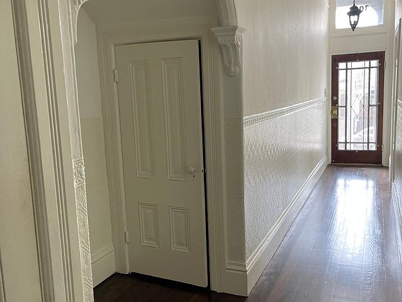 Hallway with alcove