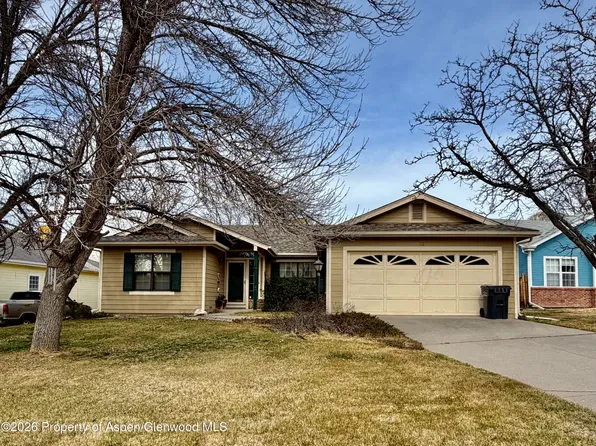 65 Columbine Ln, Parachute, CO 81635
