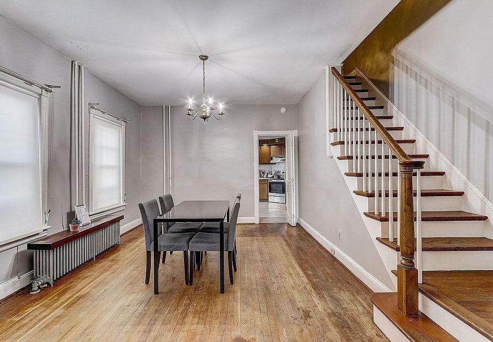 1st image of 508 Selfridge St #0