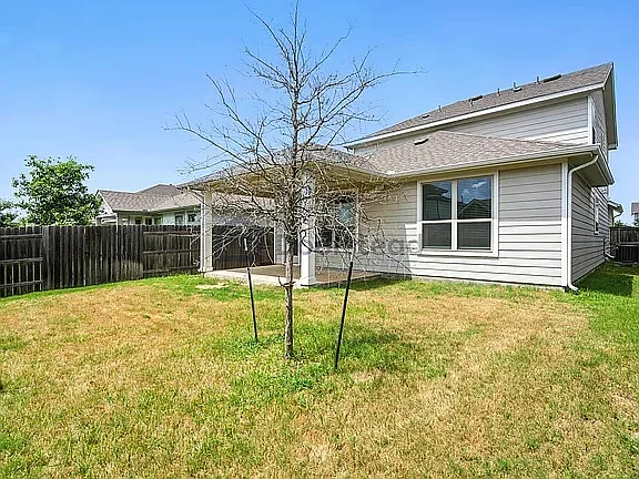 8207 Cottage Rose Dr — Photo 5