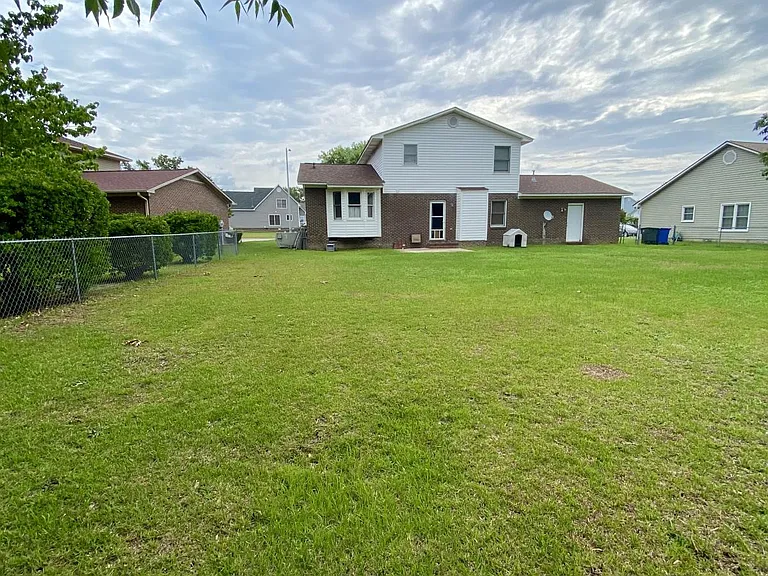 5821 Conservation Ct — Photo 25