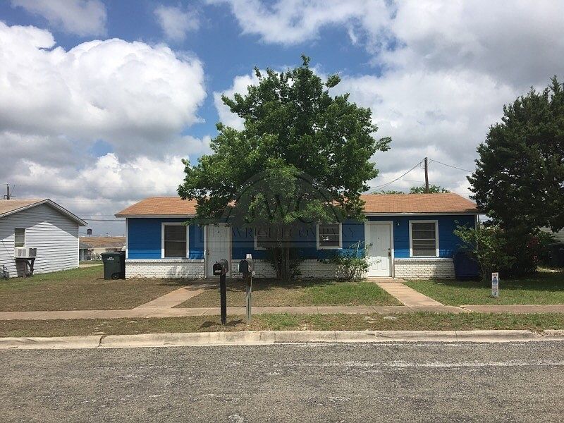 1st image of 215 Marston Ave #168072797