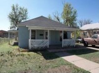 619 N 13th St, Garden City, KS 67846