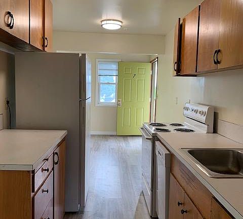 5th image of 3715 S 141st St APT 7