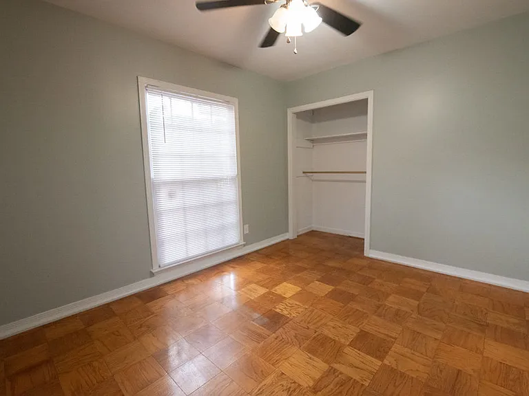 4361 Montclair Cir E — Photo 23