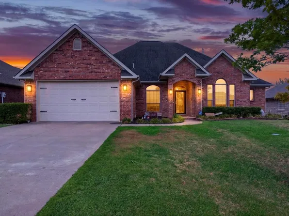517 Cary Pl, Muskogee, OK 74403