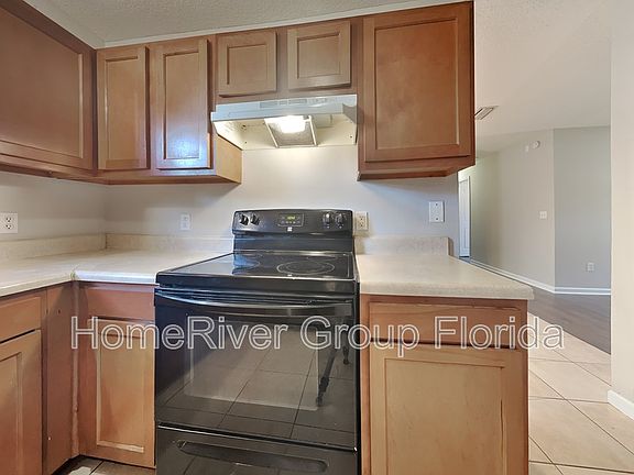 5th image of 1404 Ottawa Ave